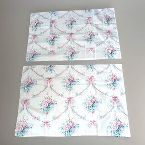 Vintage JCPenney Queen Size Pillowcases‎ Set (2) Bows Ribbon Floral Chic Love
